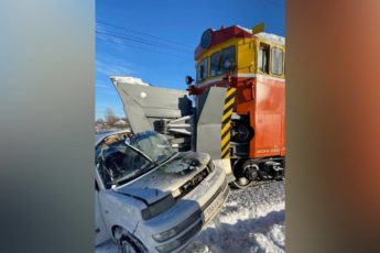 При аварии с поездом сегодня в Тальменском районе Алтайского края погибло трое детей