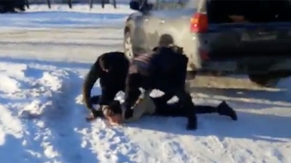 Опубликовано видео задержания в Ярославской области подростка хранившего взрывчатку