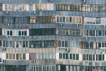С какого числа начнут штрафовать за остекление балкона в 2022 году в России
