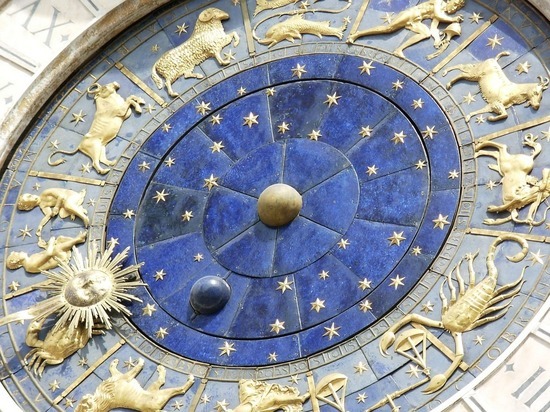 Составлен гороскоп самых удачливых знаков Зодиака в новом 2022 году