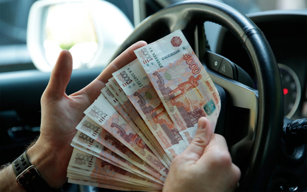 
            Налоговый вычет при покупке машины: россиянам вернут десятки тысяч рублей
        