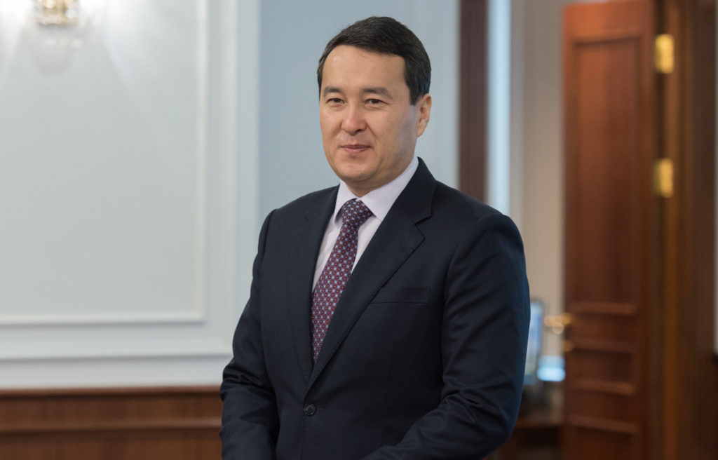Алихан Смаилов назначен новым премьер-министром Казахстана