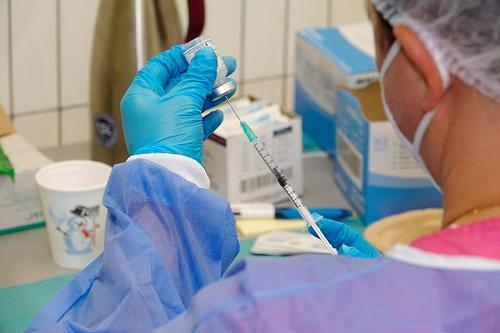 Греческий ученый Демосфен Сарияннис считает, что пандемия коронавируса может завершиться уже через несколько месяцев