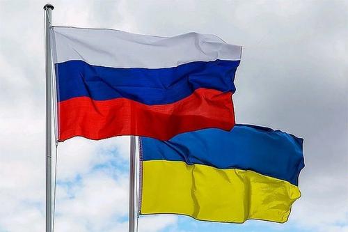 Половина жителей Украины считает, что война с Россией действительно возможна