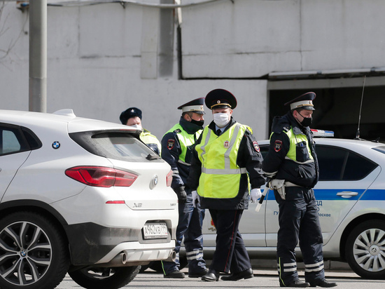 Российским водителям предложили разрешить обжаловать штрафы по Интернету