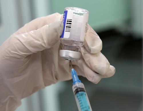 В Армении одобрили использование российской вакцины «Спутник Лайт»