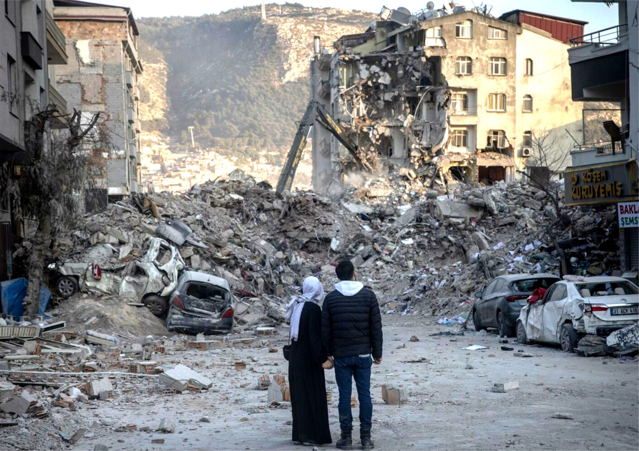 Новые землетрясения в Турции сегодня 25.02.2023. Свежие новости о последствиях землетрясения в Турции