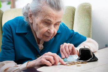 Повышение пенсий и пособий с 1 апреля: стал известен размер индексации выплат пенсионерам